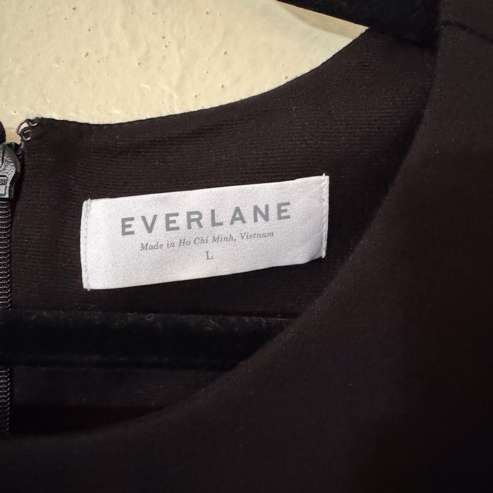 Everlane Size Large Black Minimalist Pockets Thick Knit The Ponte Blouse Top - Picture 7 of 7